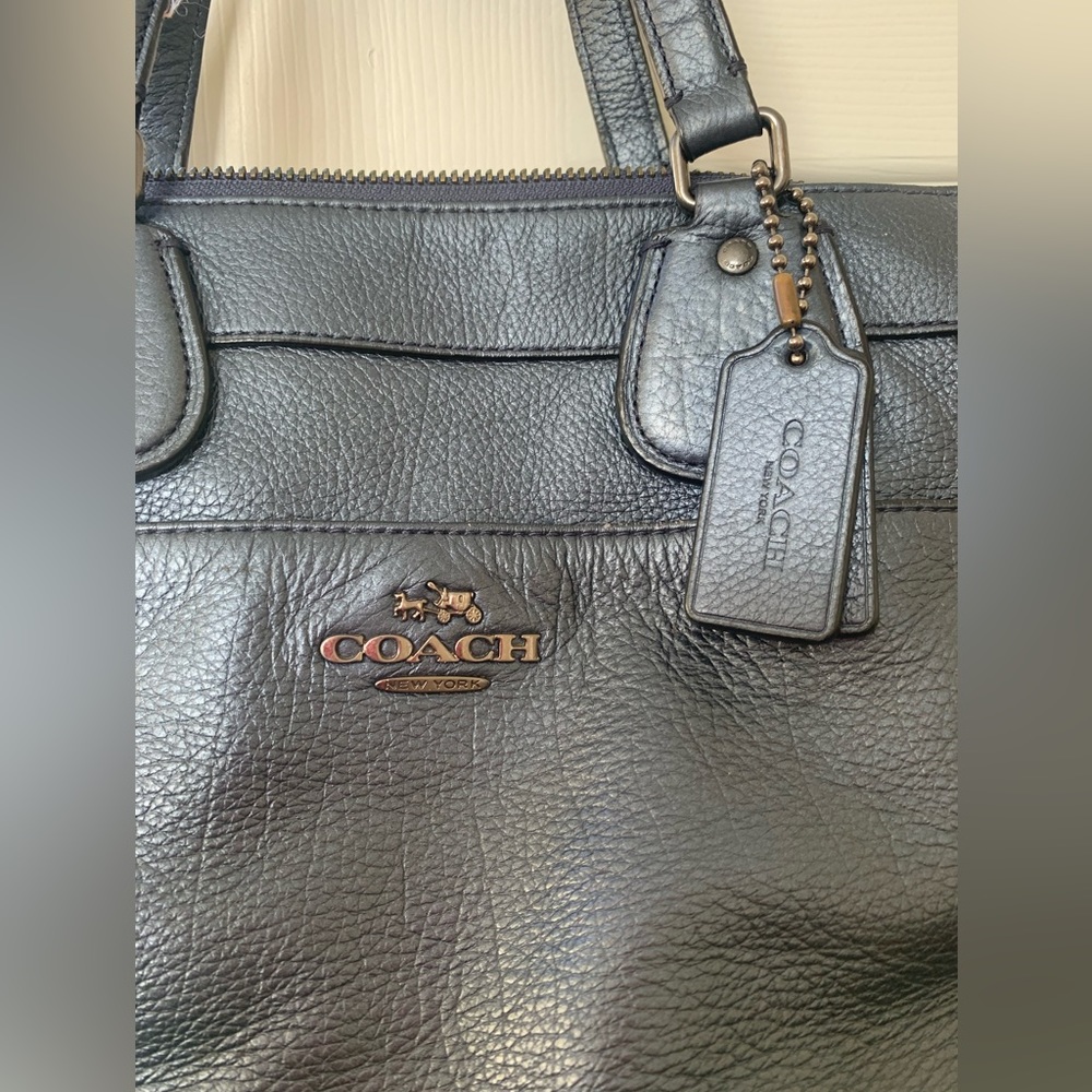 Pre-owned coach Mickie Grain Leather F34040 pearlized Blue satchel . - Picture 4 of 11